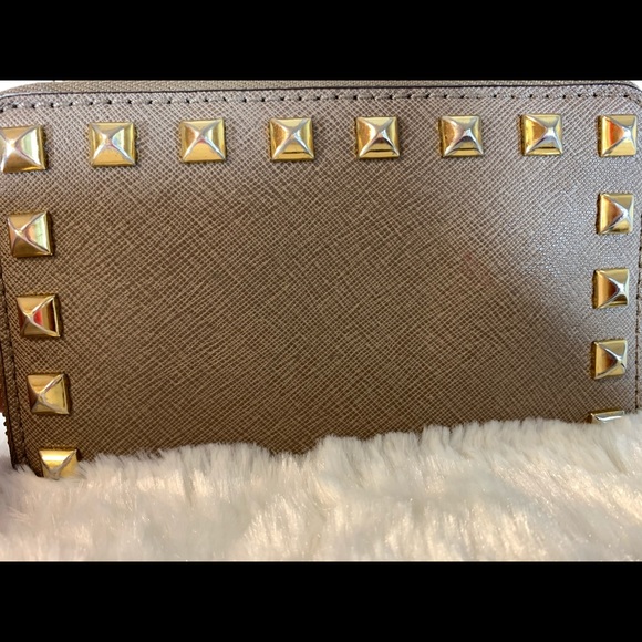 Michael Kors Studded Wristlet - Picture 3 of 8